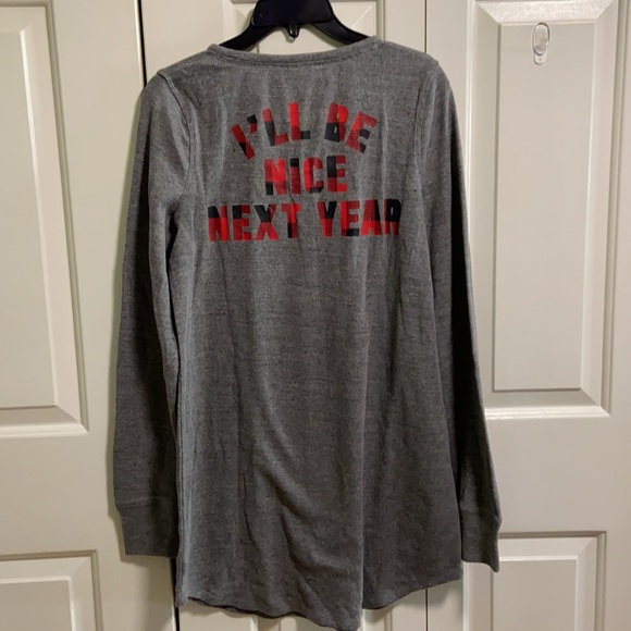 VSPink Thermal Sleep Shirt - Picture 2 of 4